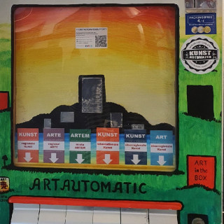 95. Von Kunstautomaten, Raumfahrten auf dem roten Sofa und FFP2-Masken